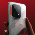 iQOO 15 Launches With Snapdragon 8 Gen 5 and 7,000mAh Battery