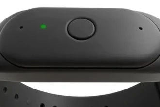 AI Device Claims to Block Microphones Nearby