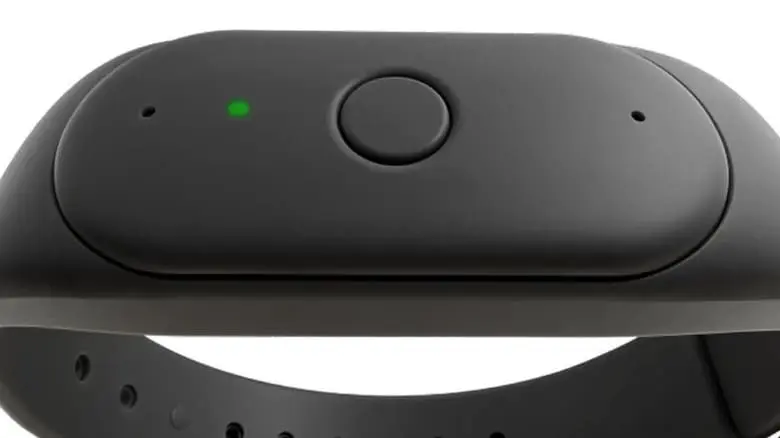 AI Device Claims to Block Microphones Nearby